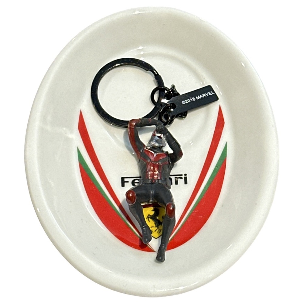 MARVEL 2018 ant-man & the wasp cineplex limited edition promo keychain.